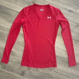 Under Armour Heatgear long sleeve women’s medium top